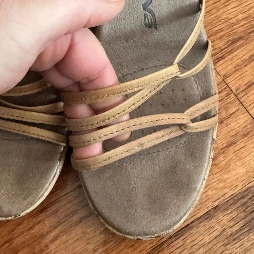 Teva Wedge Sandals Boho Chic Festival Tan Cork Ankle Strap Size 7 Travel Comfort